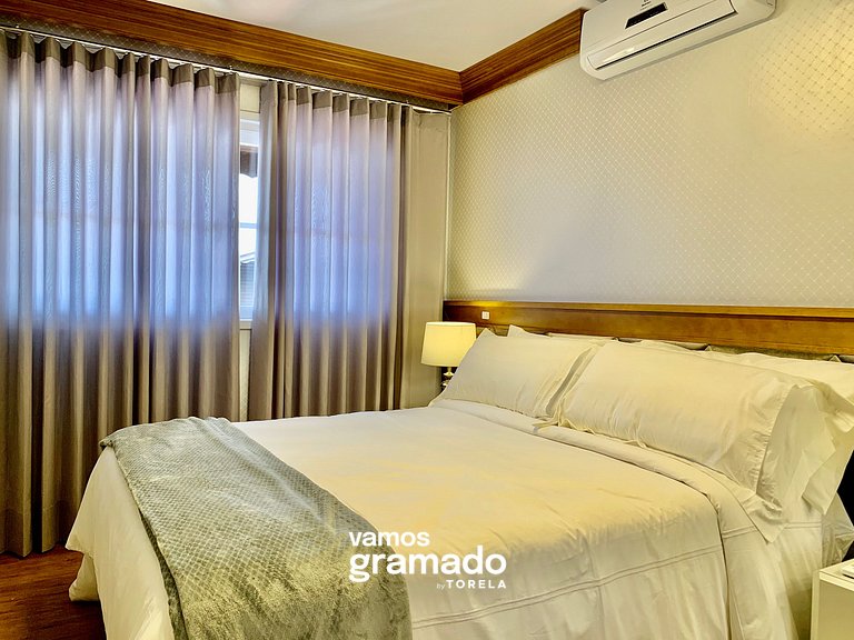 Garibaldi 402 - Gramado (30 metros Rua Coberta)