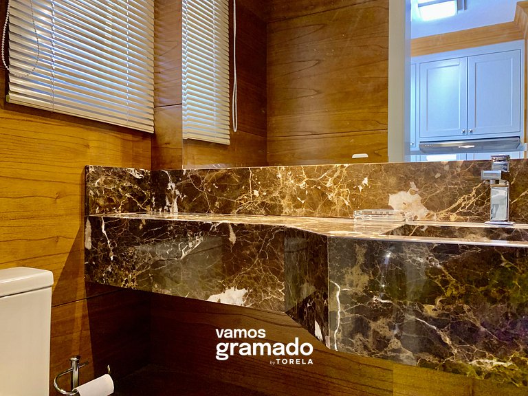 Garibaldi 402 - Gramado (30 metros Rua Coberta)