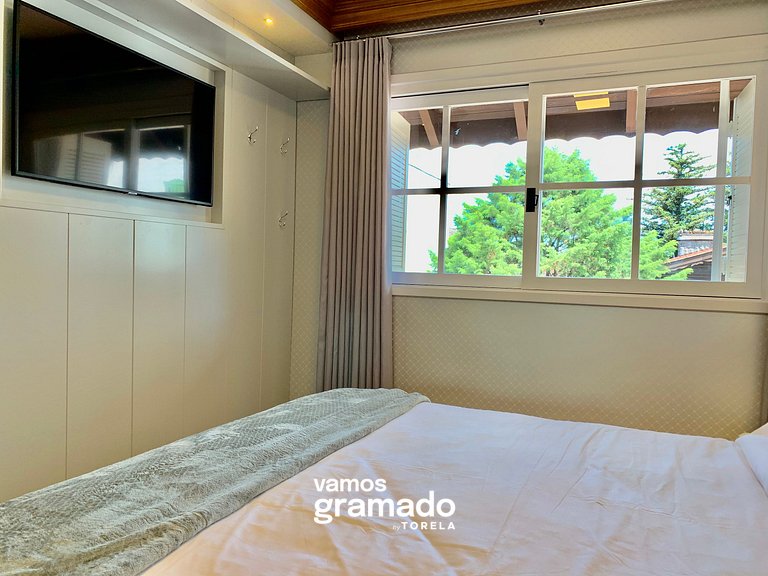 Garibaldi 402 - Gramado (30 metros Rua Coberta)