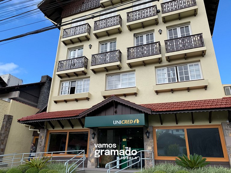 Garibaldi 402 - Gramado (30 metros Rua Coberta)
