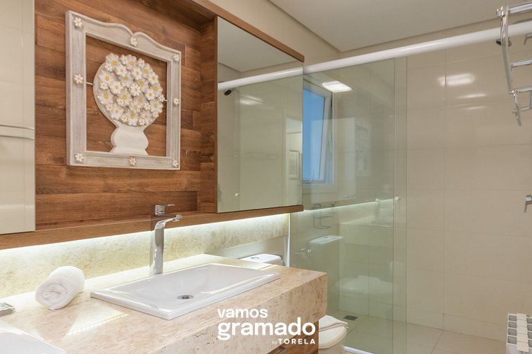 Homelland 504 - Gramado (400 metros Rua Coberta)