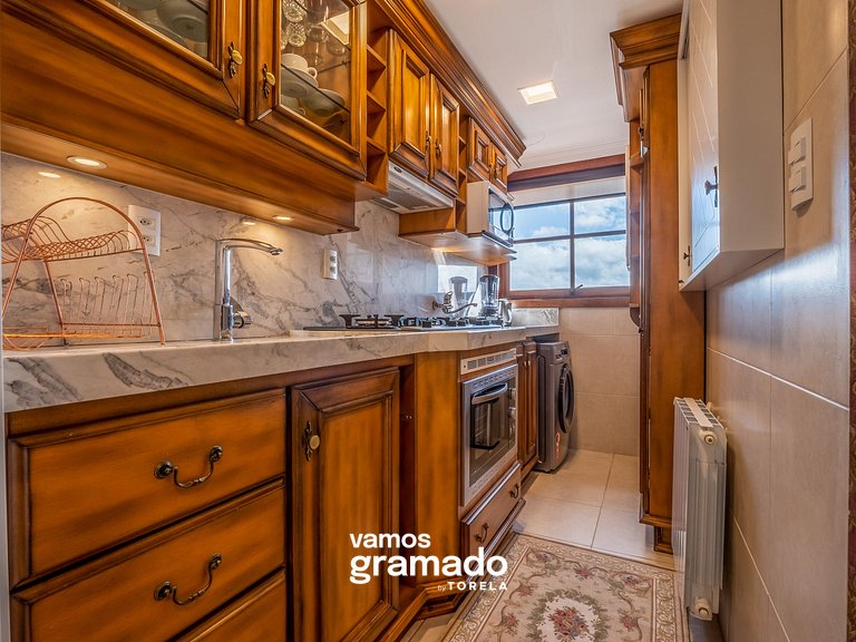 Villa Di Pietro 502 - Apto no coração de Gramado 400 metros