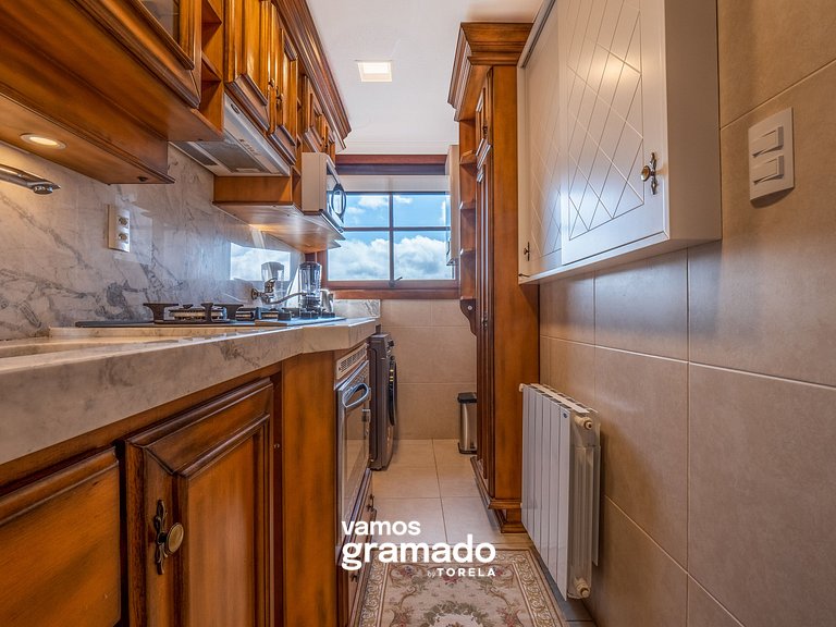 Villa Di Pietro 502 - Apto no coração de Gramado 400 metros