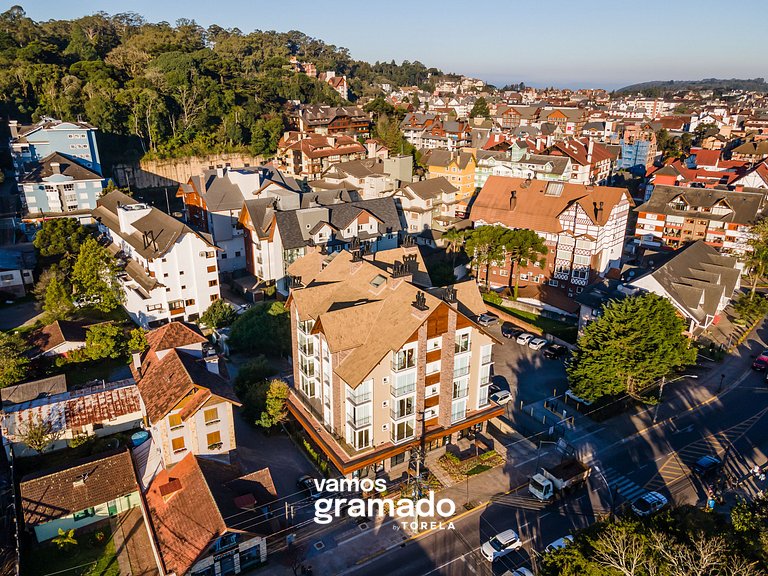 San Telmo 404 - Apto novo no coração de Gramado, com garagem