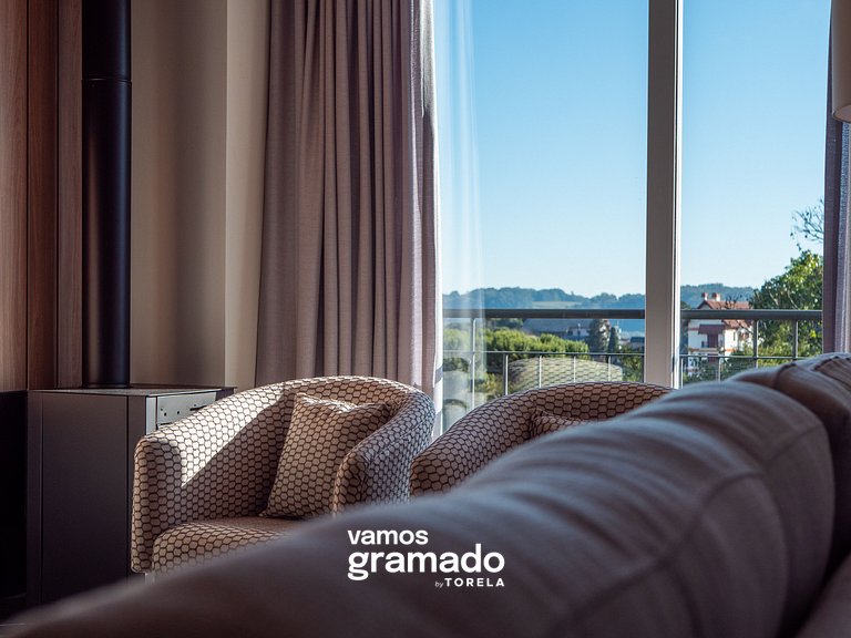San Telmo 405 - Apto no Centro de Gramado, com garagem