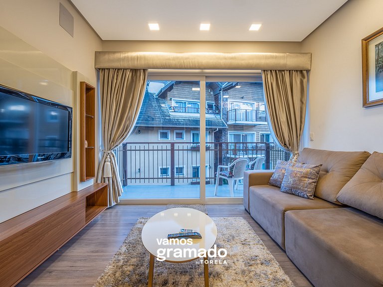 Casa de Pedra - 301D - Apto com piscina em Gramado