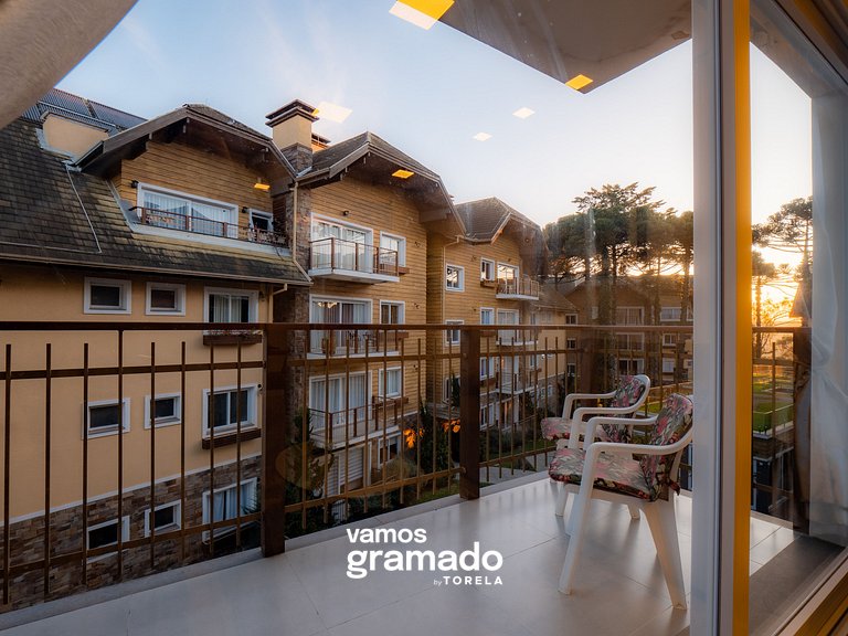 Casa de Pedra - 301D - Apto com piscina em Gramado