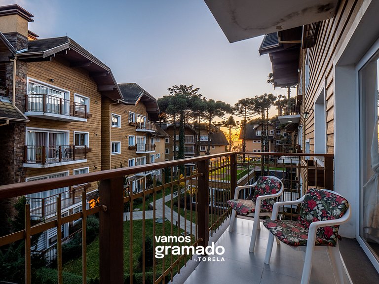 Casa de Pedra - 301D - Apto com piscina em Gramado