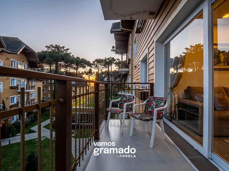 Casa de Pedra - 301D - Apto com piscina em Gramado