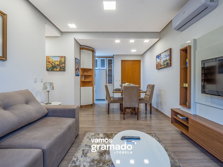 Casa de Pedra - 301D - Apto com piscina em Gramado