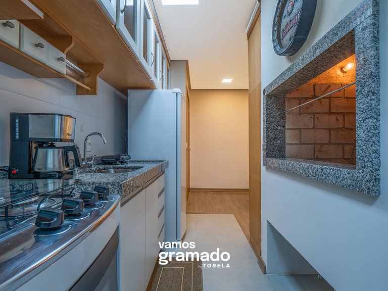 Casa de Pedra - 301D - Apto com piscina em Gramado