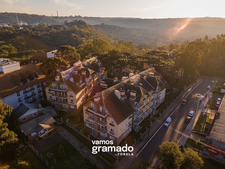 Casa de Pedra - 301D - Apto com piscina em Gramado