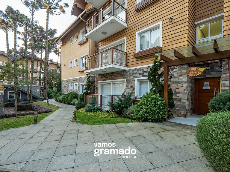 Casa de Pedra - 301D - Apto com piscina em Gramado
