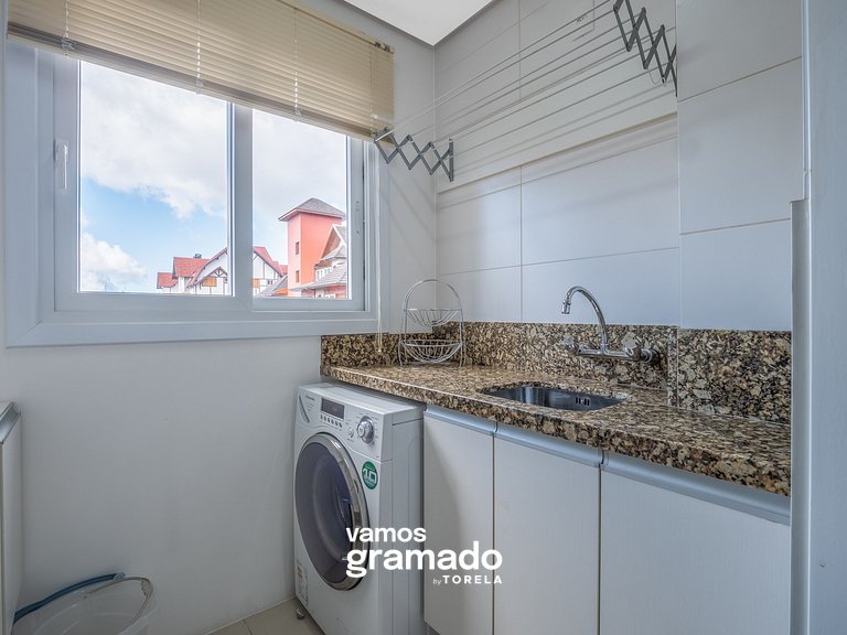 Fascino 302 - Apartamento 600 metros Rua Coberta de Gramado