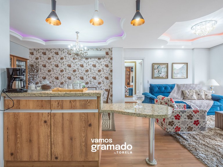 Fascino 302 - Apartamento 600 metros Rua Coberta de Gramado