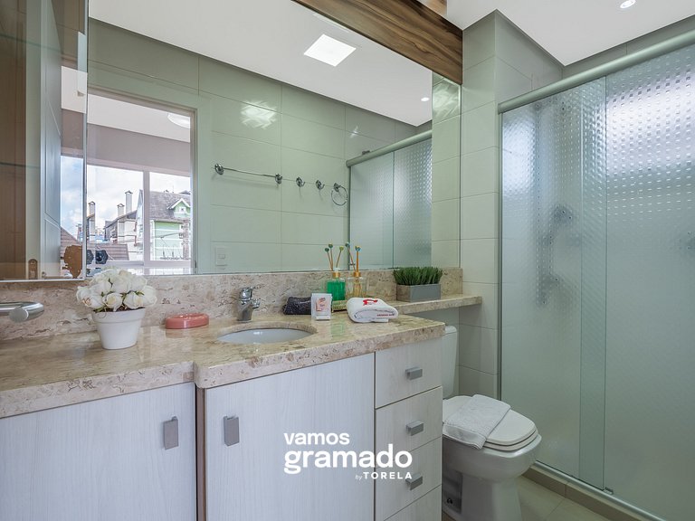 Fascino 302 - Apartamento 600 metros Rua Coberta de Gramado
