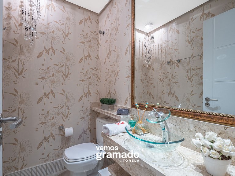 Fascino 302 - Apartamento 600 metros Rua Coberta de Gramado