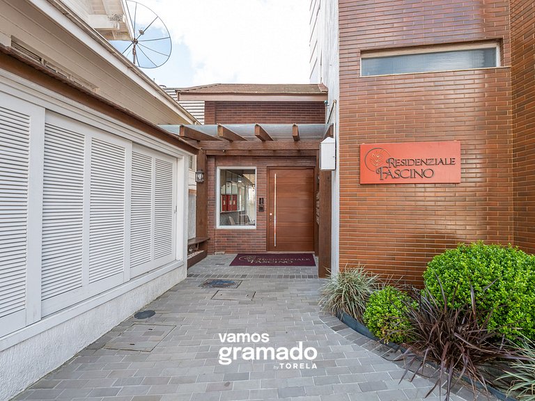 Fascino 302 - Apartamento 600 metros Rua Coberta de Gramado