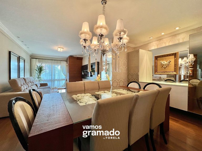 Gramado Boulevard 404 - Apto no coração de Gramado, 300 metr