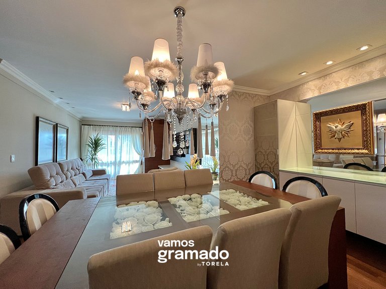 Gramado Boulevard 404 - Apto no coração de Gramado, 300 metr