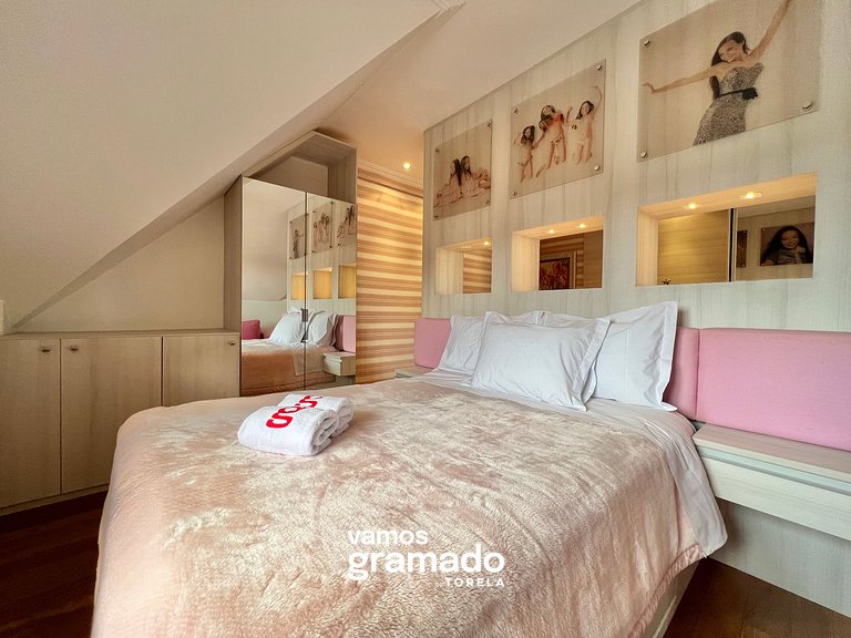 Gramado Boulevard 404 - Apto no coração de Gramado, 300 metr