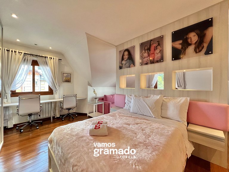 Gramado Boulevard 404 - Apto no coração de Gramado, 300 metr