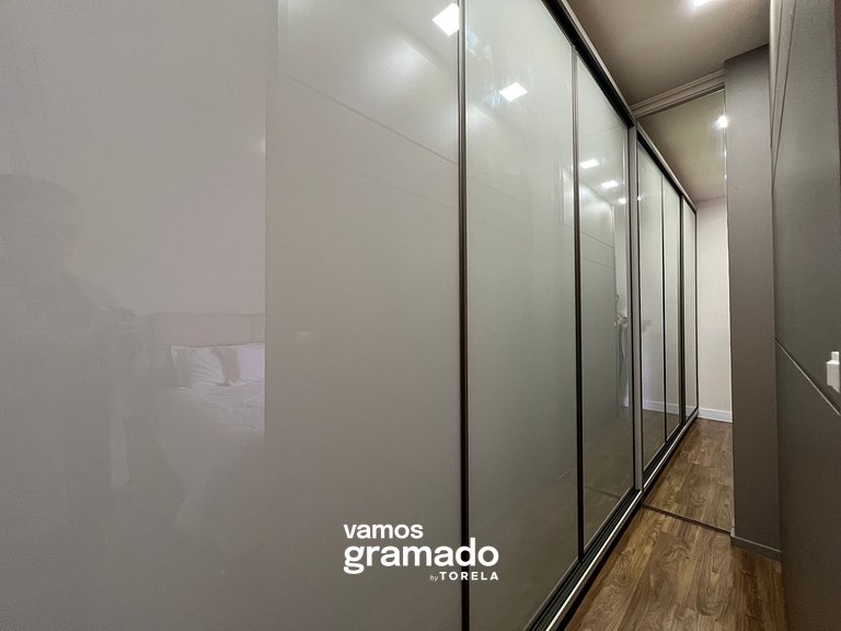 Casa de Pedra 303A - 2 suítes com piscina Gramado