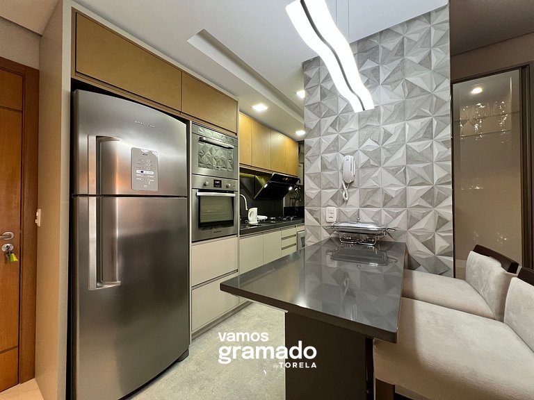 Casa de Pedra 303A - 2 suítes com piscina Gramado