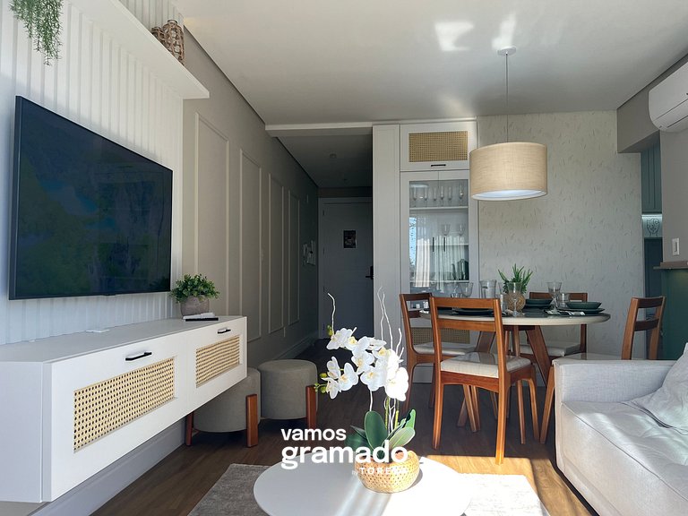 Alpes 307 - Apê NOVO em Gramado c/ garagem