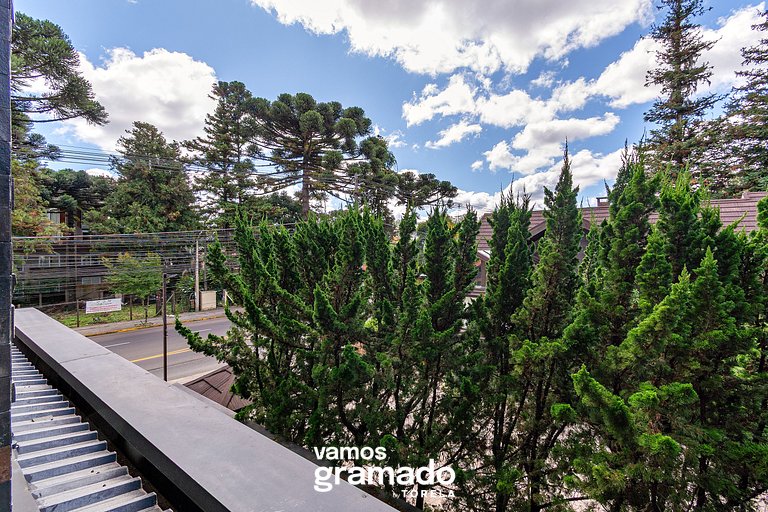 Dona Ella 203 - Apê NOVO no Centro de Gramado