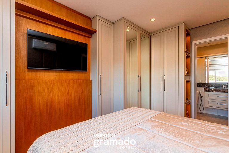 Delle Alpi 416C - Ao lado da roda-gigante