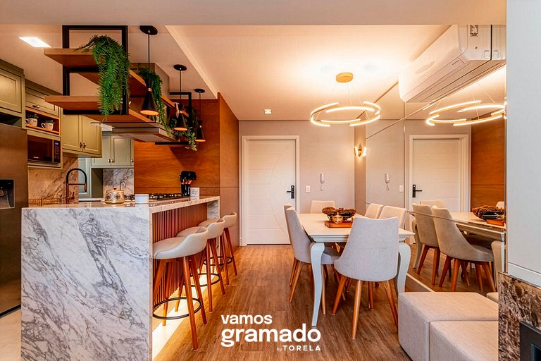 Delle Alpi 416C - Ao lado da roda-gigante