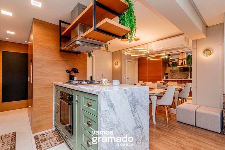 Delle Alpi 416C - Ao lado da roda-gigante