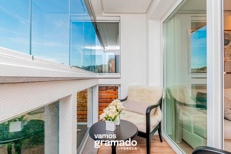 Delle Alpi 416C - Ao lado da roda-gigante