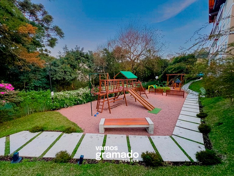 Delle Alpi 416C - Ao lado da roda-gigante