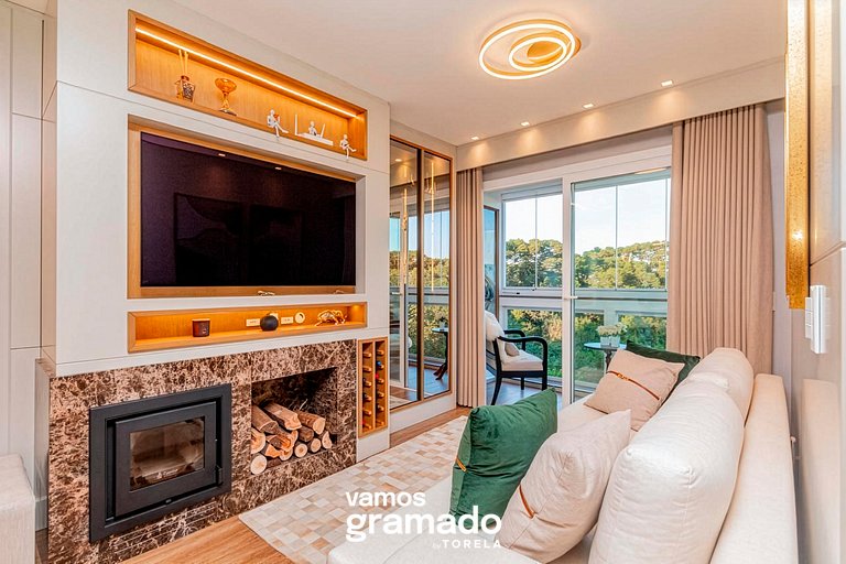 Delle Alpi 416C - Ao lado da roda-gigante