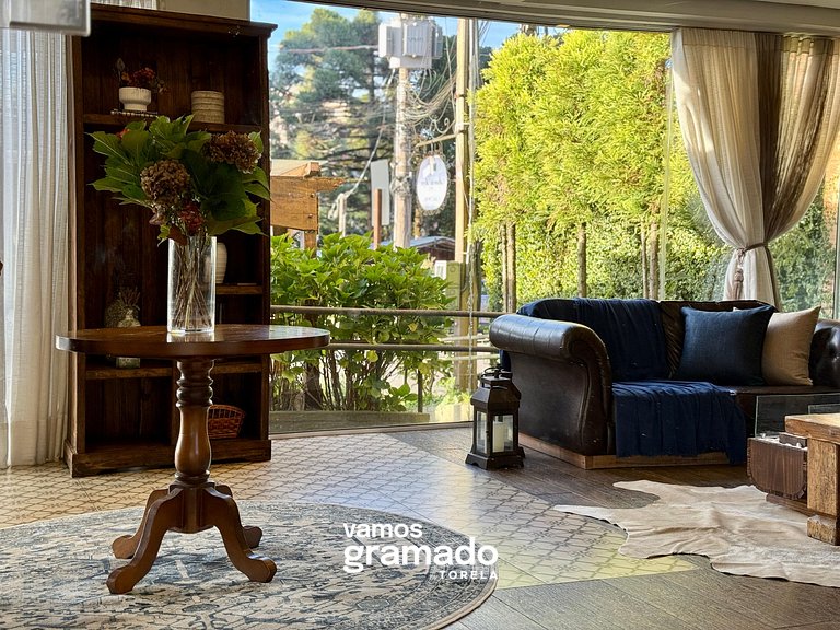 Suítes 508 - 501 Acomodação no Centro de Gramado