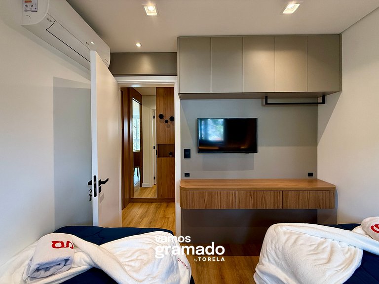 FLW - Apto NOVO 2 suítes + vaga de garagem